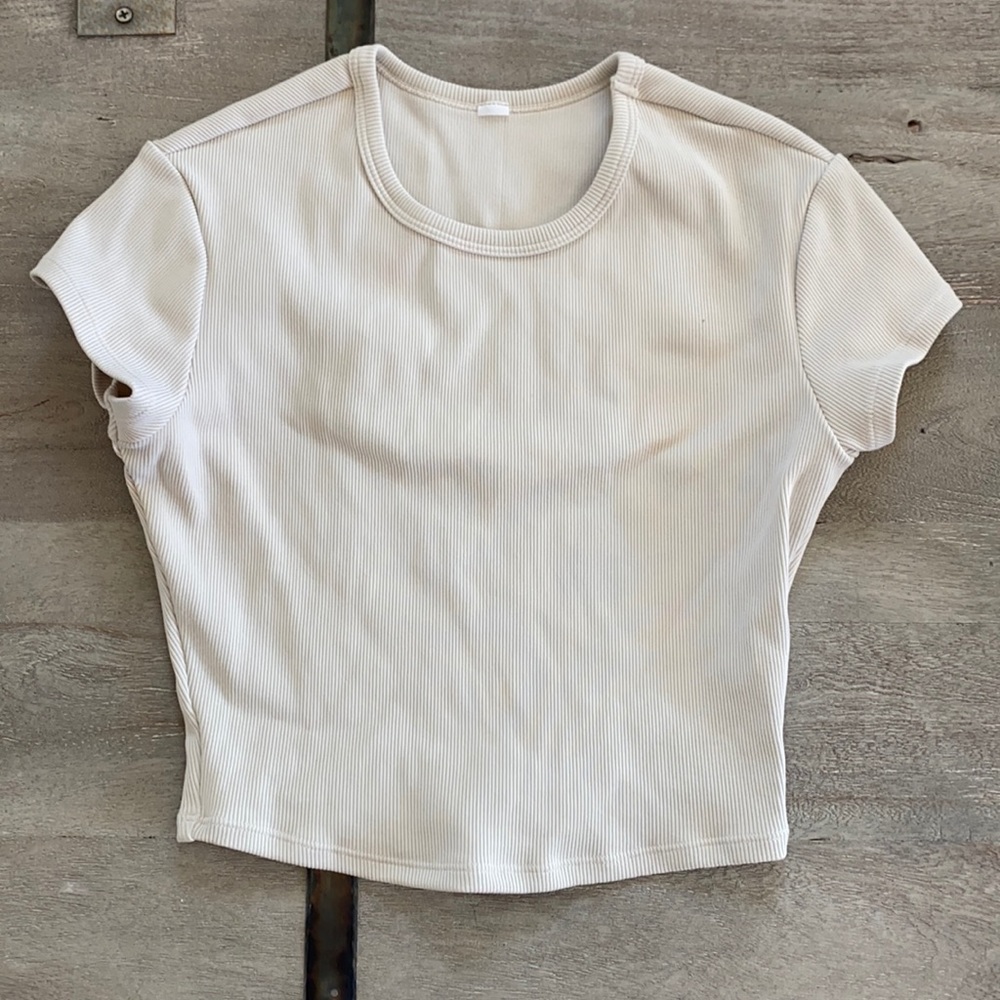 ALO crop top
